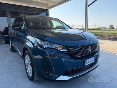 Usata Peugeot 3008 Active 131 CV (96 kW) 2021 Verde SUV