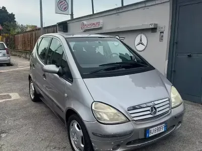 Usata Mercedes A160 Classic 102 CV (75 kW) 2000 Grigio Utilitaria