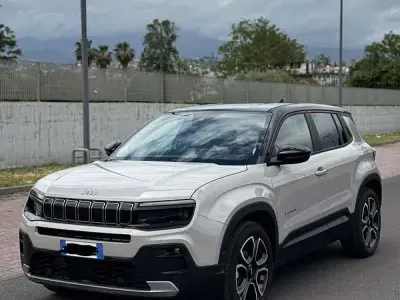 Usata Jeep Avenger Summit 101 CV (74 kW) 2024 SUV