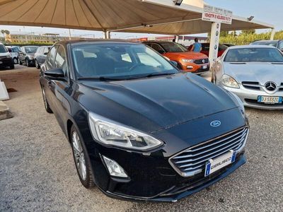 Usado Ford Focus Titanium 120 HP (88 kW) 2019 Preto Sedan