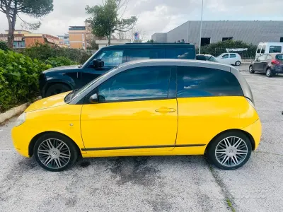 Usata Lancia Ypsilon