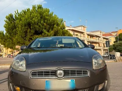 Usata Fiat Bravo 120 CV (88 kW) 2010 Grigio Utilitaria