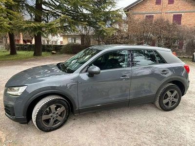 Usata Audi Q2 Business 116 CV (85 kW) 2017 Grigio SUV