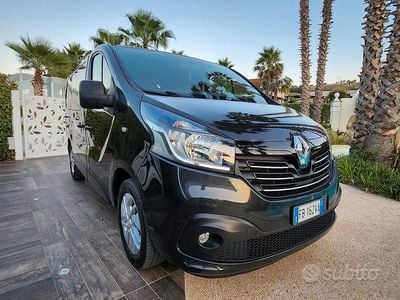 Usata Renault Trafic 145 CV (106 kW) 2015 Nero Monovolume