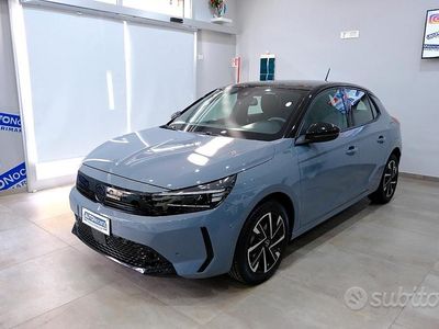 Occasion Opel Corsa GS Line 101 PK (74 kW) 2024 Grijs Hatchback