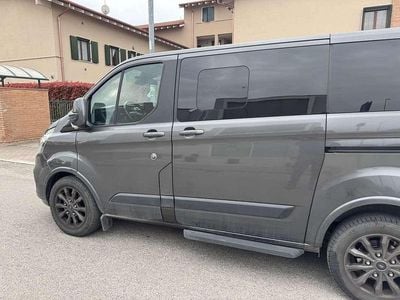 Usata Ford Tourneo Custom Titanium 131 CV (96 kW) 2020 Grigio Furgone