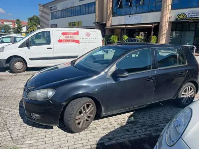 Usata VW Golf VI Highline 105 CV (77 kW) 2010 Nero Utilitaria