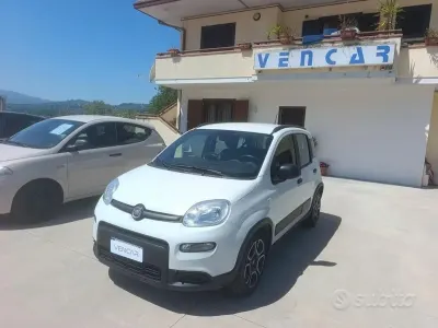 Usata Fiat Panda City Life 69 CV (50 kW) 2022 Bianco Utilitaria
