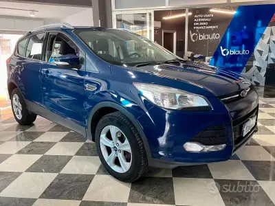 Usata Ford Kuga Titanium 120 CV (88 kW) 2016 Blu SUV