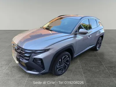 Nuova Hyundai Tucson 239 CV (175 kW) 2026 Grigio SUV