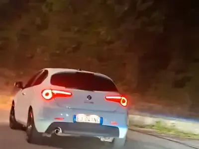 Usata Alfa Romeo Giulietta 105 CV (77 kW) 2011 Bianco Utilitaria