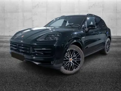 Usata Porsche Cayenne 470 CV (345 kW) 2024 Nero SUV