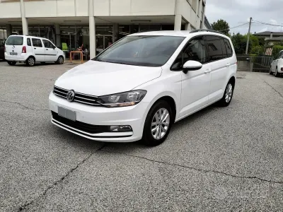 Usata VW Touran Highline 115 CV (84 kW) 2017 Bianco Monovolume