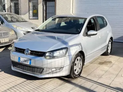 Usata VW Polo Comfortline 75 CV (55 kW) 2010 Argento Utilitaria