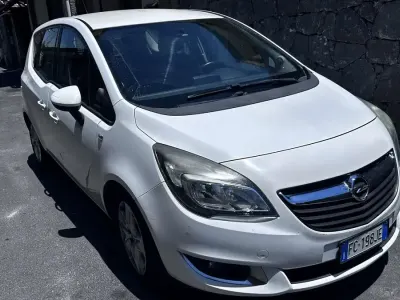Usata Opel Meriva 120 CV (88 kW) 2016 Grigio Monovolume