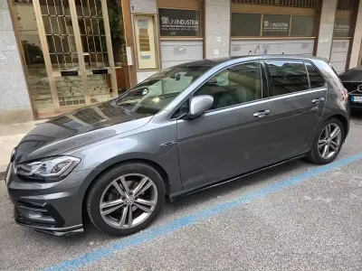 Usata VW Golf VII Sport 150 CV (110 kW) 2019 Grigio Berlina