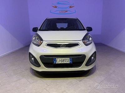 Usata Kia Picanto City 69 CV (50 kW) 2011 Beige Utilitaria