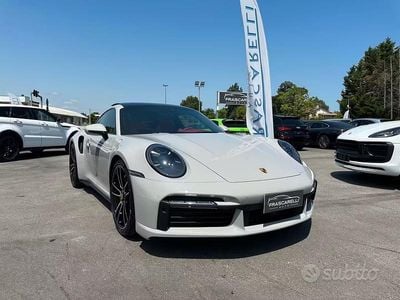Usata Porsche 911 Turbo S 650 CV (478 kW) 2023 Grigio Coupé