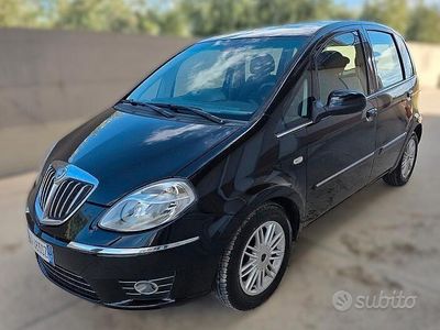 Usata Lancia Musa 90 CV (66 kW) 2011 Nero Monovolume