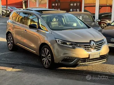 Usata Renault Espace Initiale Paris 160 CV (117 kW) 2016 Grigio Monovolume