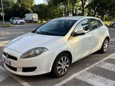 Usata Fiat Bravo Active 90 CV (66 kW) 2011 Utilitaria