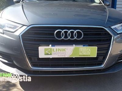 Usata Audi A3 Comfort 110 CV (80 kW) 2017 Grigio