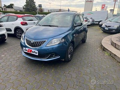 Usata Lancia Ypsilon S 69 CV (50 kW) 2024 Blu Utilitaria