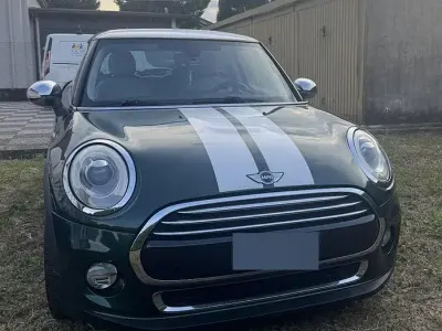 Usata Mini Cooper D Business 116 CV (85 kW) 2015 Verde Utilitaria