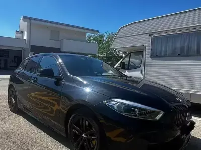 Usata BMW 116 M Sport 116 CV (85 kW) 2020 Nero Utilitaria