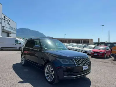 Usata Land Rover Range Rover Vogue 249 CV (183 kW) 2021 Blu/azzurro SUV