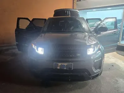 Usata Land Rover Range Rover evoque HSE 179 CV (131 kW) 2018 Grigio Station wagon