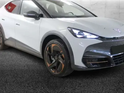 Usata Cupra Tavascan Endurance 210 kW (286 CV) 2025 Argento SUV