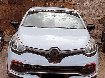 Usado Renault Clio IV R.S. 200 CV (147 kW) 2013 Blanco Berlina