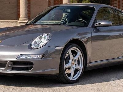 Usata Porsche 997 325 CV (239 kW) 2007 Grigio Coupé