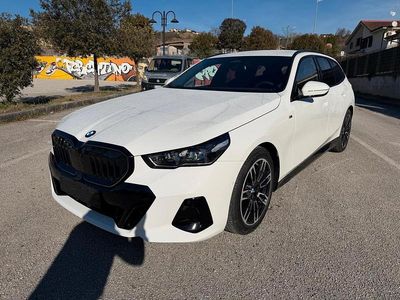 Usata BMW 520 M Sport 197 CV (144 kW) 2025 Bianco Station wagon