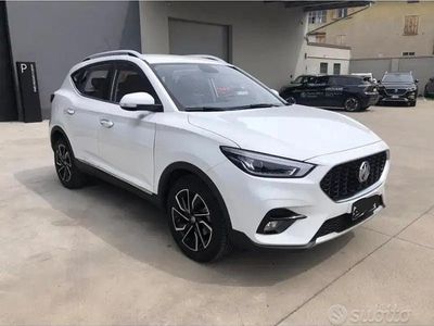 Usata MG ZS Luxury 111 CV (81 kW) 2022 SUV