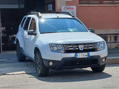 Usata Dacia Duster Ambiance 109 CV (80 kW) 2016 Bianco SUV
