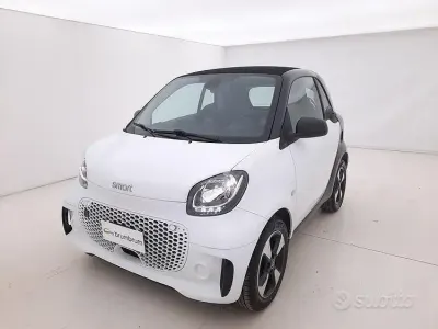 Usata Smart ForTwo Coupé Passion 41 kW (56 CV) 2021 Bianco Utilitaria