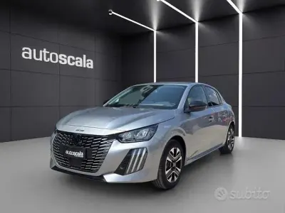 Usata Peugeot 208 Allure 101 CV (74 kW) 2024 Vari colori Utilitaria
