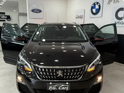 Usata Peugeot 3008 Allure 131 CV (96 kW) 2020 Nero SUV