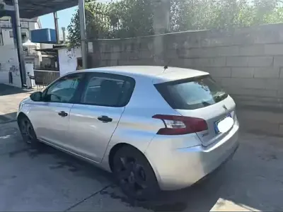 Usata Peugeot 308 82 CV (60 kW) 2014 Grigio Berlina