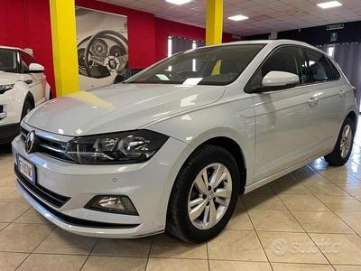 Usata VW Polo 80 CV (58 kW) 2019 Grigio Utilitaria