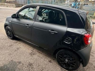 Usata Smart ForFour Passion 71 CV (52 kW) 2015 Grigio Utilitaria