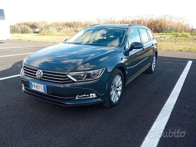 Usata VW Passat 150 CV (110 kW) 2017 Grigio Station wagon