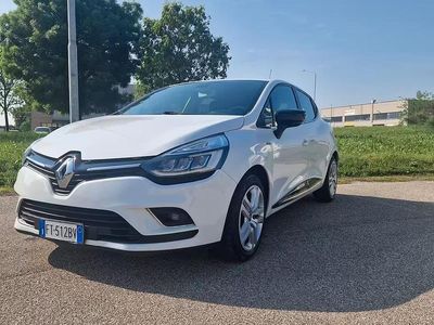 Usata Renault Clio IV 76 CV (55 kW) 2018 Bianco Berlina