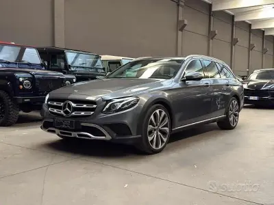 Usata Mercedes E220 194 CV (142 kW) 2019 Grigio Station wagon