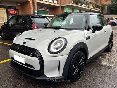 Usata Mini Cooper SE 75 kW (102 CV) 2022 Grigio Utilitaria