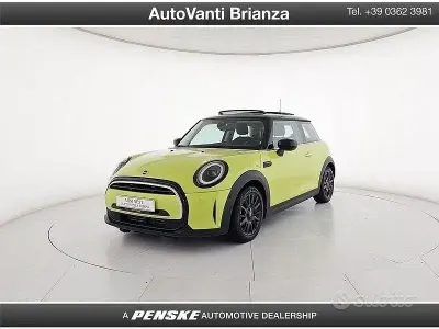 Usata Mini Cooper Essential 136 CV (100 kW) 2022 Giallo Utilitaria