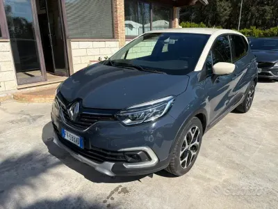 Usata Renault Captur 90 CV (66 kW) 2019 Bluazzurro SUV