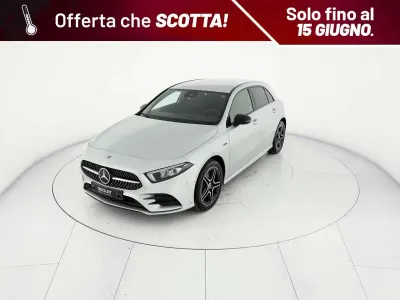 Usata Mercedes A250 Premium 218 CV (160 kW) 2020 Argento Berlina